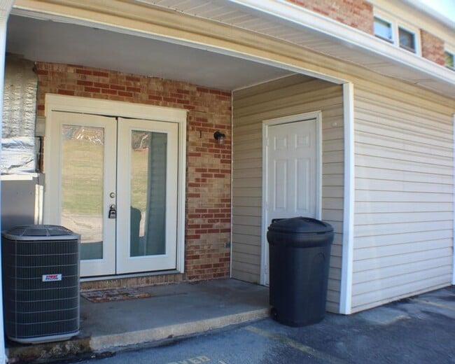 Building Photo - 928 Kendrick Creek Rd