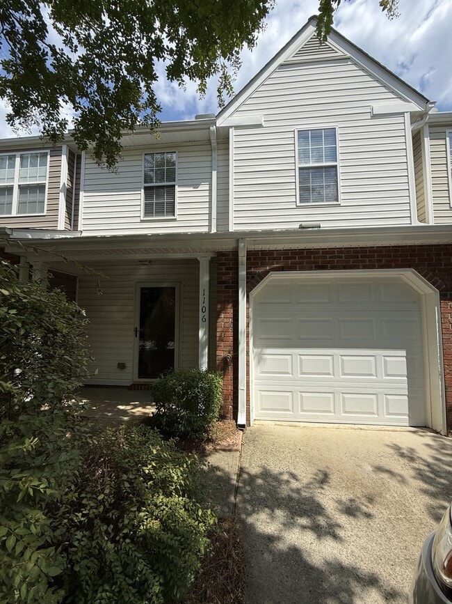 Building Photo - 1106 Parsons Pl