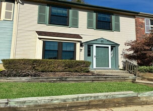 Building Photo - 38 Worthington Ct