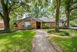Building Photo - 5827 Lodge Creek Dr