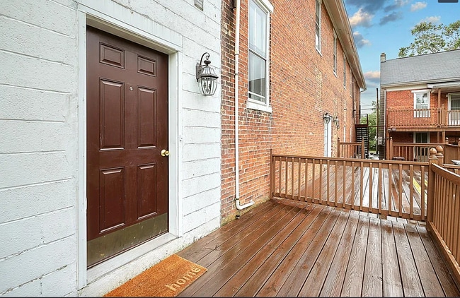 Building Photo - 2379 Table Rock Rd