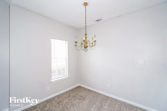 Foto del edificio - 1139 Brady Hollow Ln