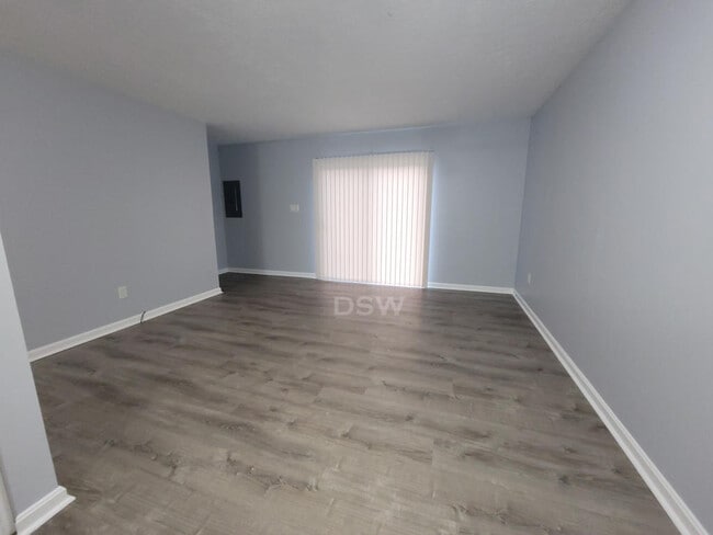 Foto del edificio - 1207 Payton Pl