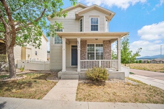 Building Photo - 2211 Downend St