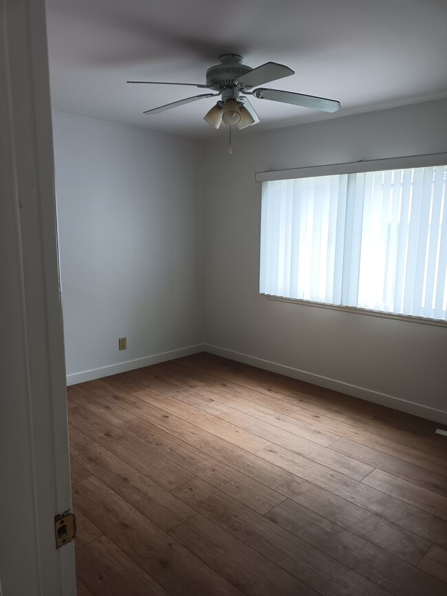 Foto del edificio - 554 8th St