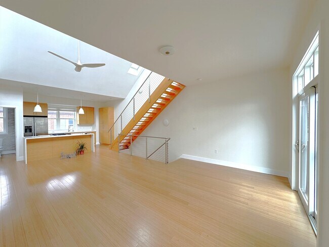Foto del edificio - 6 Beacon St
