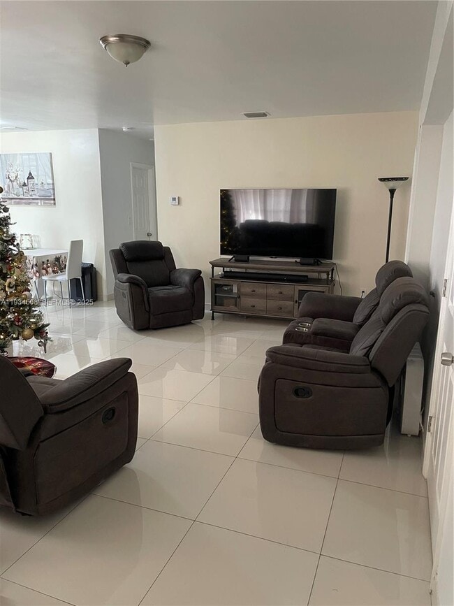 Foto del edificio - 11765 SW 175th Terrace