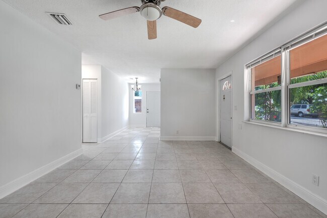 Foto del edificio - 923 S Pine St