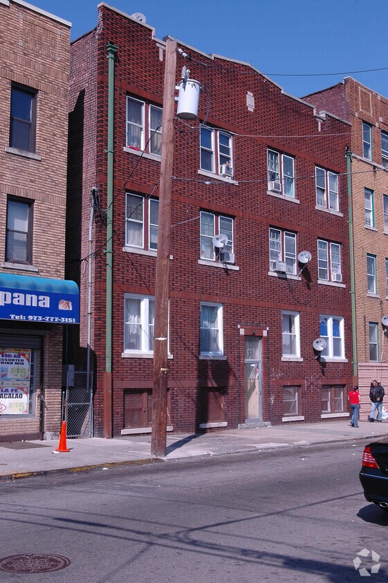 Foto principal - 316 Madison St