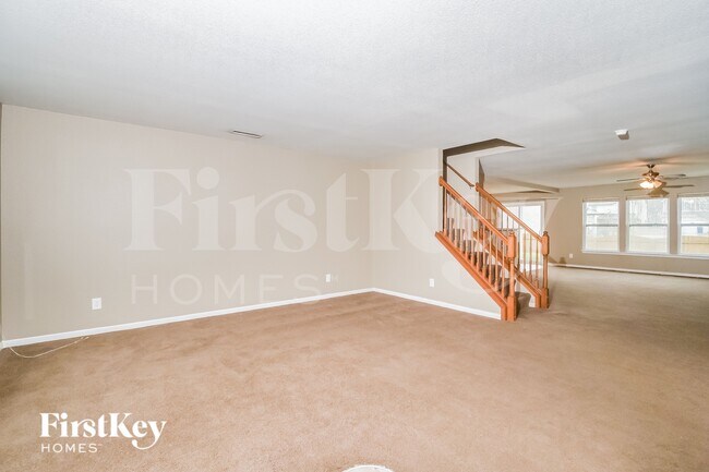 Building Photo - 8018 Gathering Ln