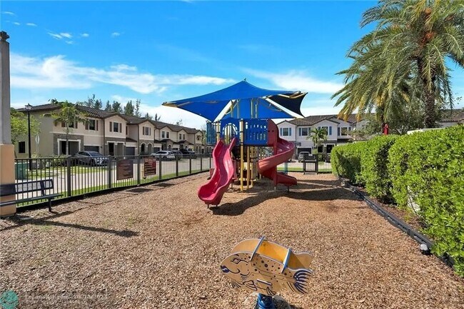 Building Photo - 15079 Southwest 113th Terrace, Unit 15079