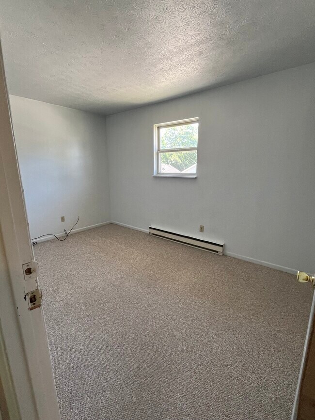 Foto del edificio - 208 Homestead Ave