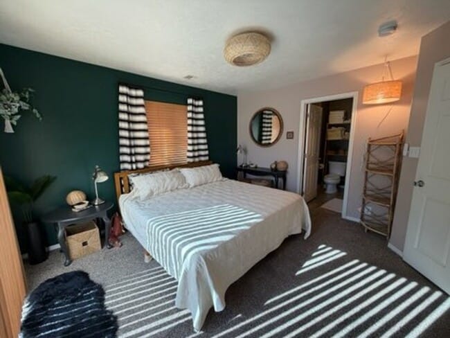 Foto del edificio - Furnished 3 Bedroom Home!