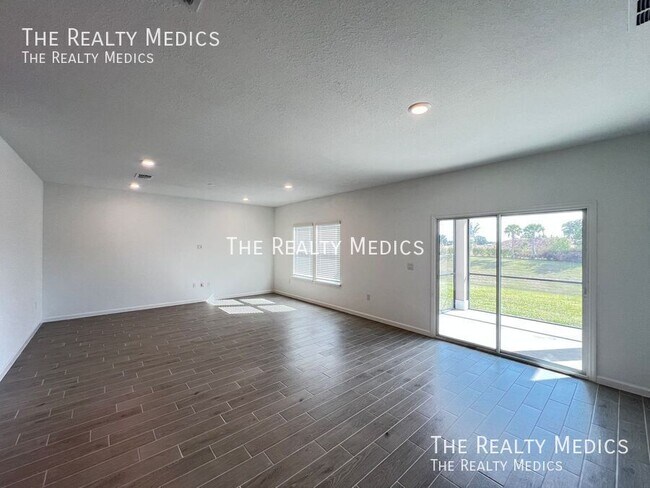 Foto del edificio - 9301 SW 58th Cir