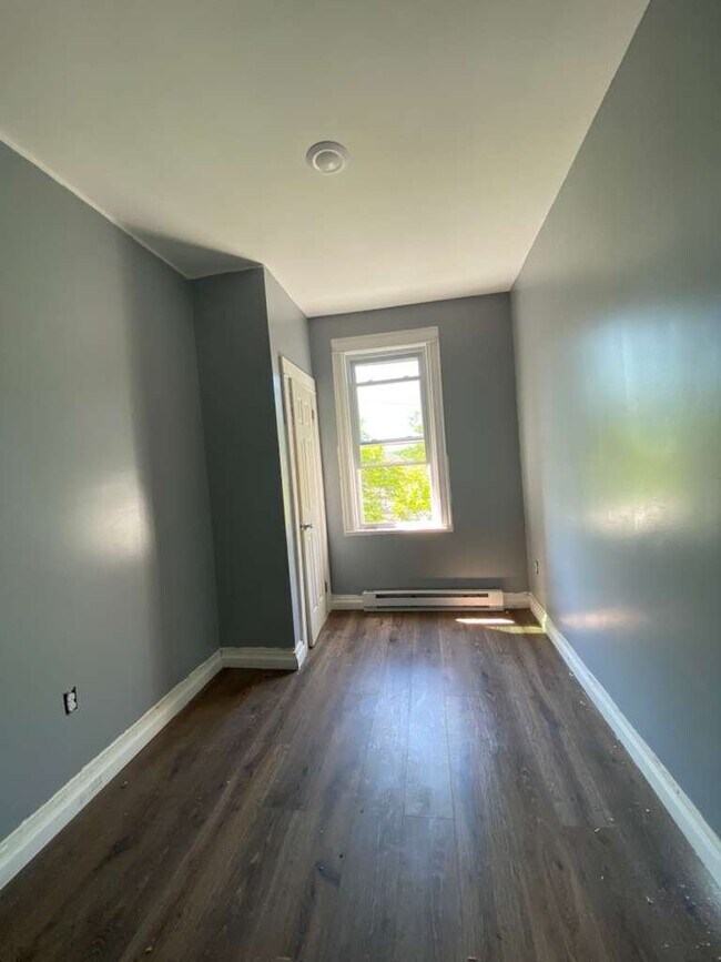 Photo - 16 Mulberry St (Yonkers, NY) Apartment