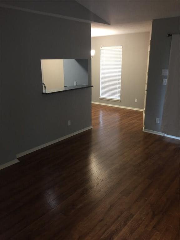 1205 Quail Valley Ln Unit 233, Arlington, TX 76011 Condo for Rent in