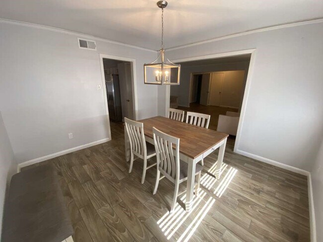 Foto del edificio - 5566 Beechnut St