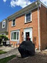 Building Photo - 9755 Whiskey Run