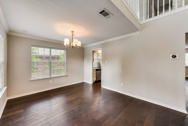 Dining Room - 4231 Crestedge Ln