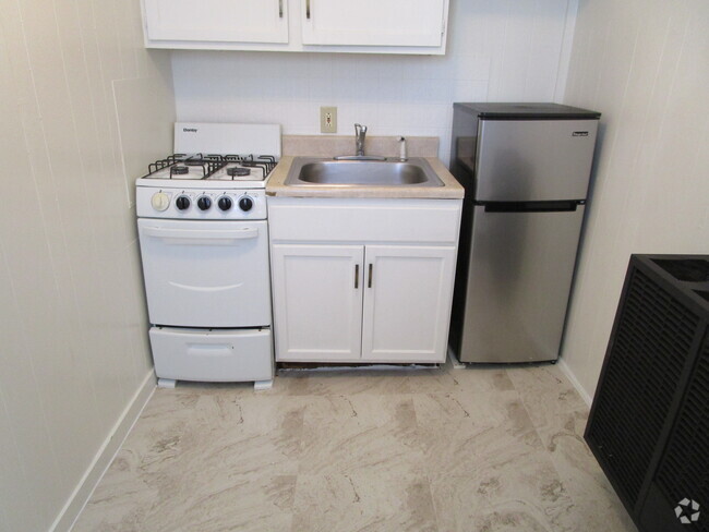 Building Photo - 36 Mulberry St