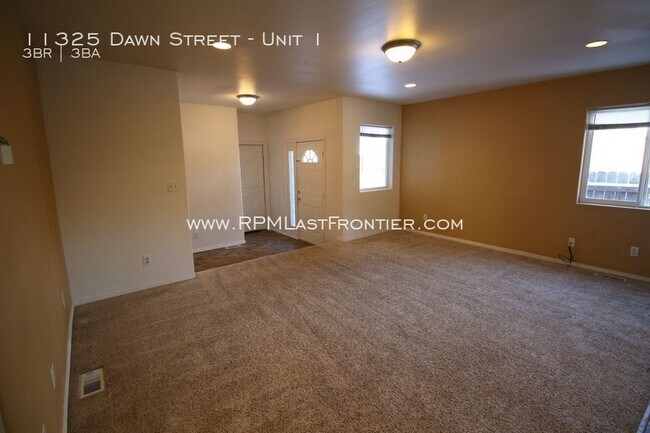 Building Photo - 11325 Dawn St