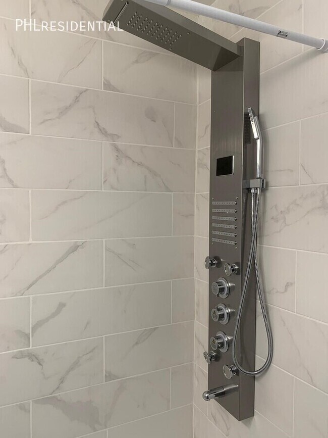 Foto del edificio - Washington Lane Duplexes