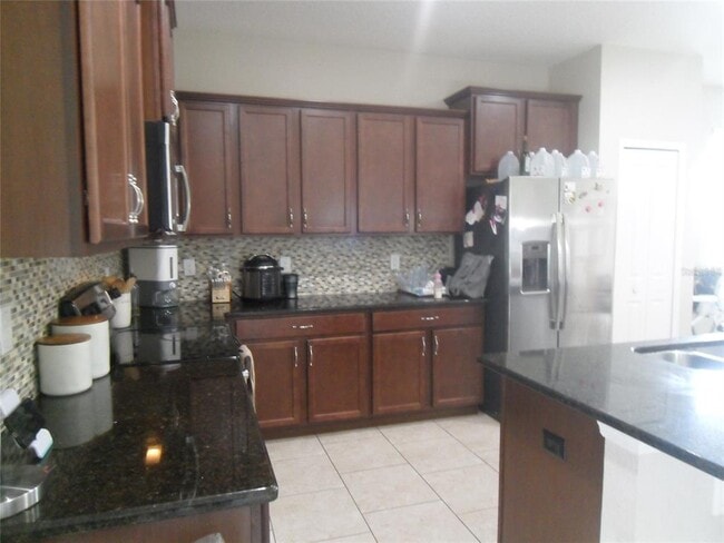 Building Photo - 1497 Softshell St