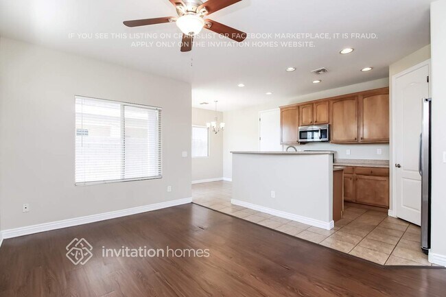 Foto del edificio - 254 S Aaron