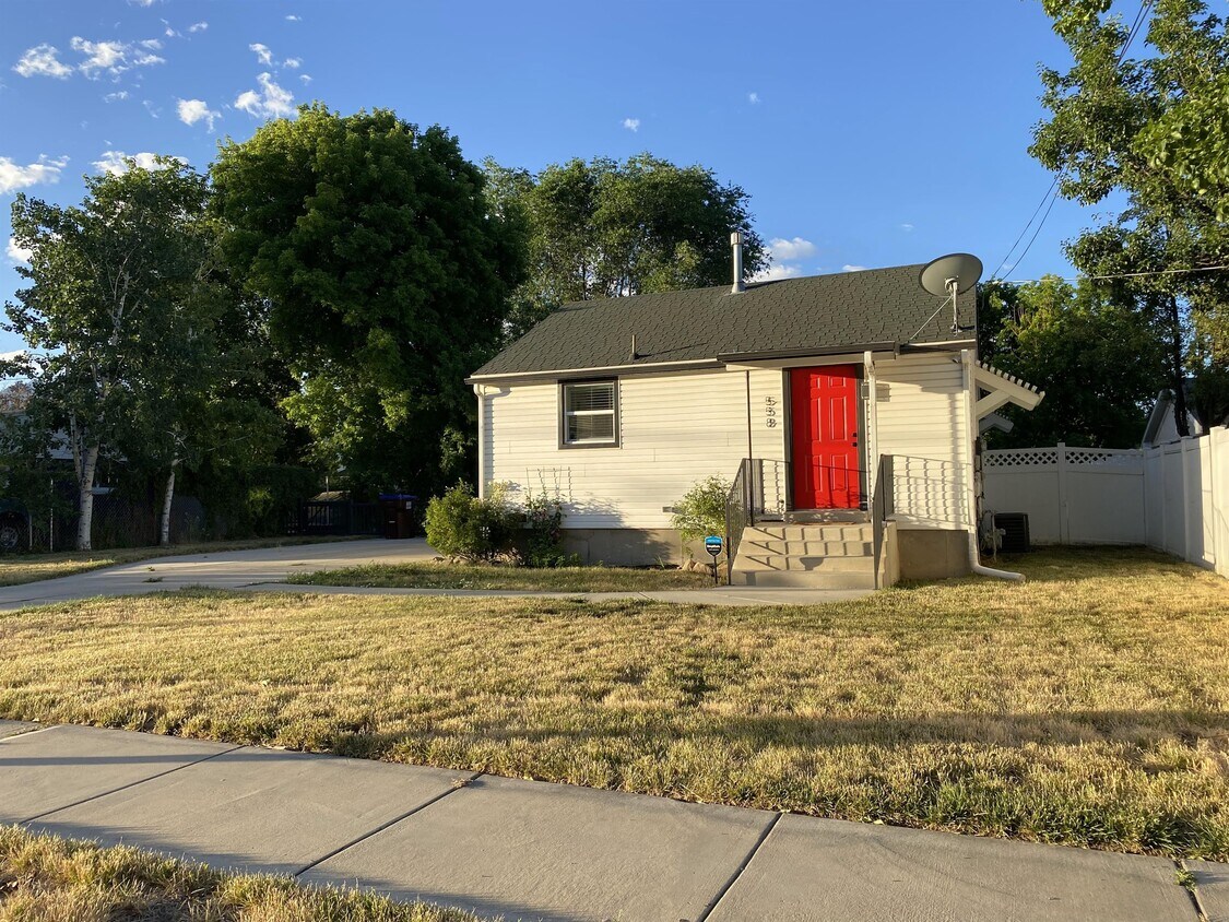 558 E 3785 S, South Salt Lake, UT 84106 House for Rent in South Salt