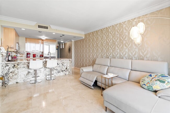 Foto del edificio - 3350 SW 27th Ave