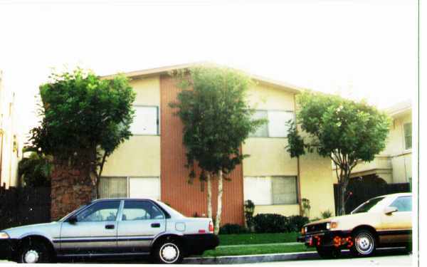 Foto del edificio - 1230 E. 1st St.