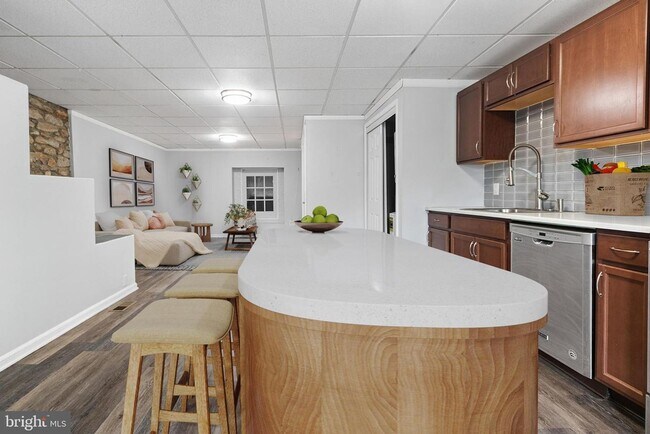 Foto del edificio - Olde City Apartment