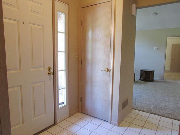 Foto del edificio - 1019 Willow Bluff Dr