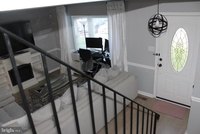 Building Photo - 2851 Bowes Ln