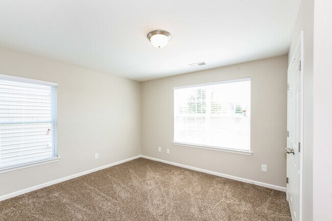 Building Photo - 812 Old Forester Ln