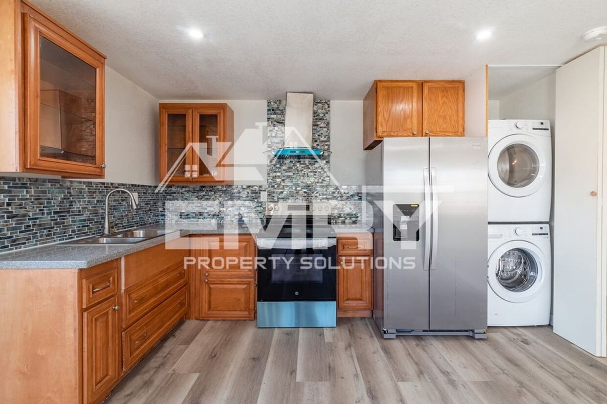 Photo - 3652 Platt Ave Lynwood Ca 90262