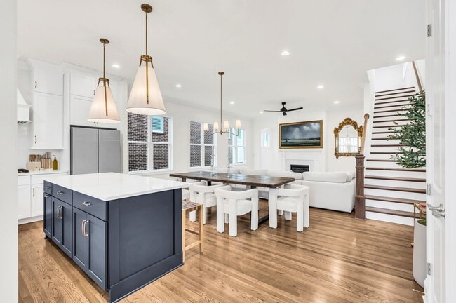 Foto del edificio - 6007 Camberley St