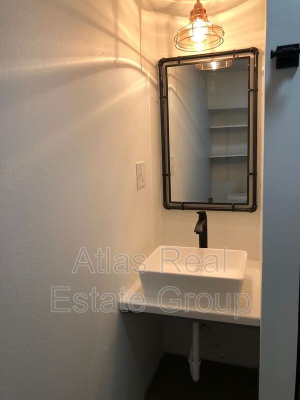Foto del edificio - 2845 Eaton St
