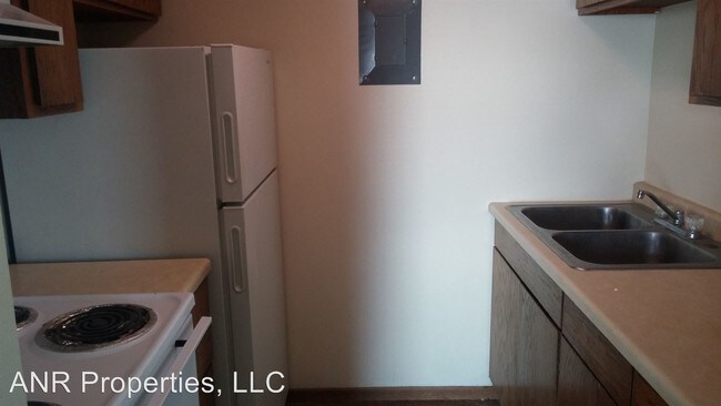 Foto del edificio - 215 W Halliday St