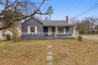 Building Photo - 829 W Terrell St