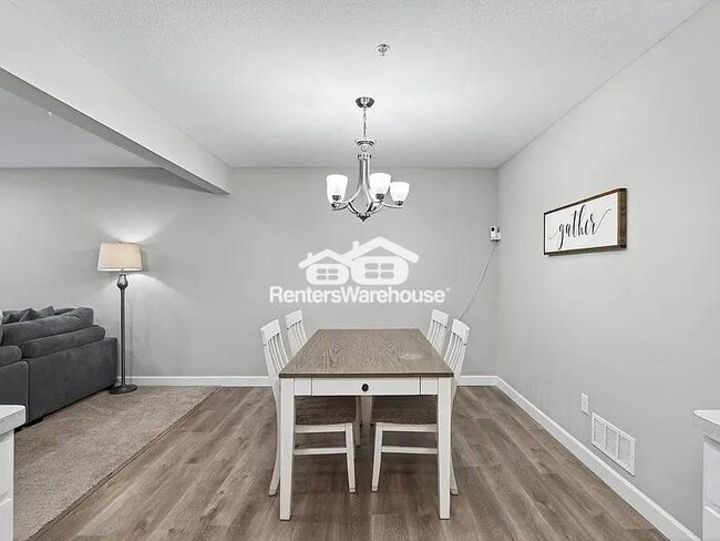 Foto del edificio - 25584 3rd St W