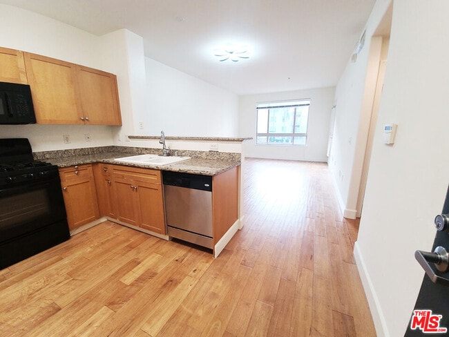 Foto del edificio - 100 S Alameda St