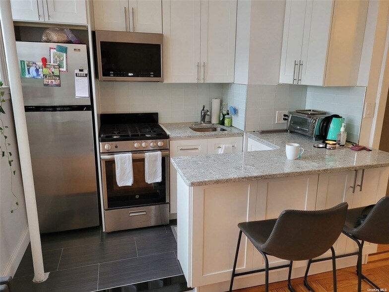 Foto principal - 43-33 46th St