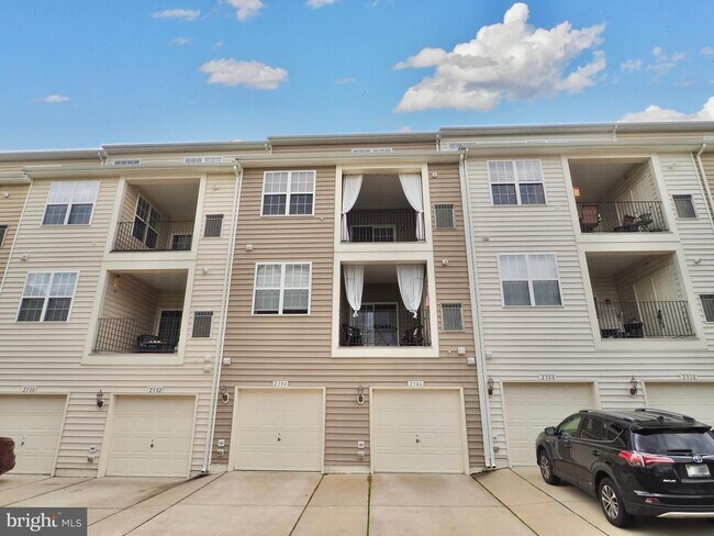 Foto del edificio - POTOMAC CLUB - SECONDS TO STONEBRIDGE