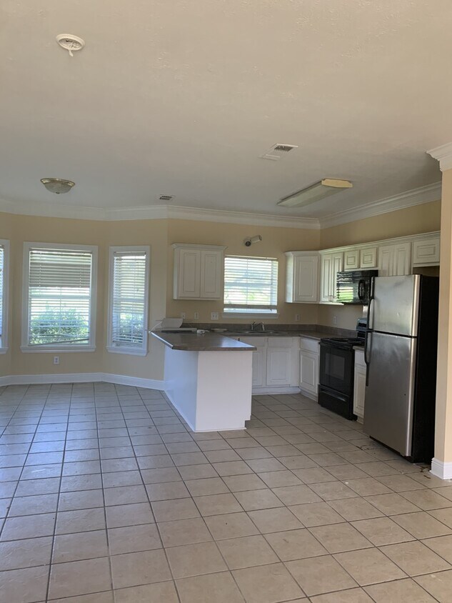 Foto del edificio - 49 Kirk Cauldy Dr