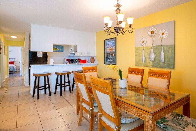 Foto del edificio - OFF-SEASON MONTHLY RENTAL - ESCAPE THE WINTER MONTHS!!!