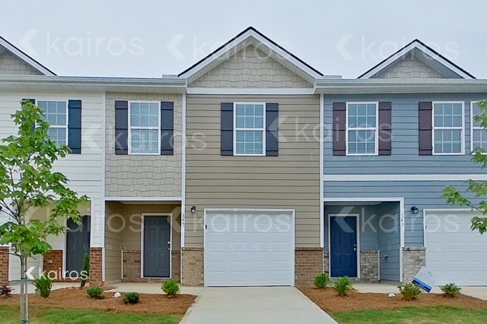 Primary Photo - 345 Ironwood Ct