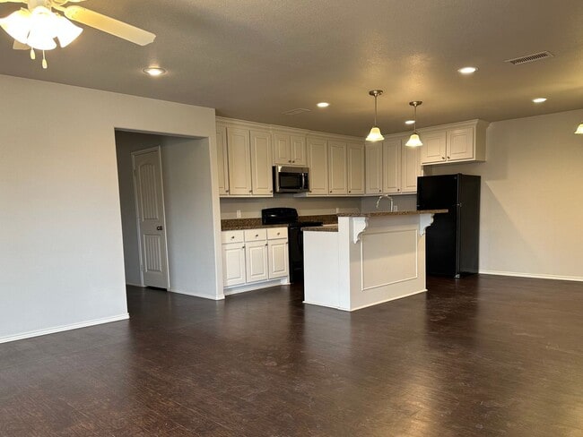Building Photo - Traditional Home in Cooper ISD