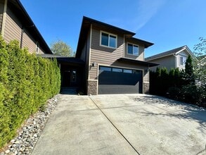 Building Photo - 5831 Pioneer Ridge Pl