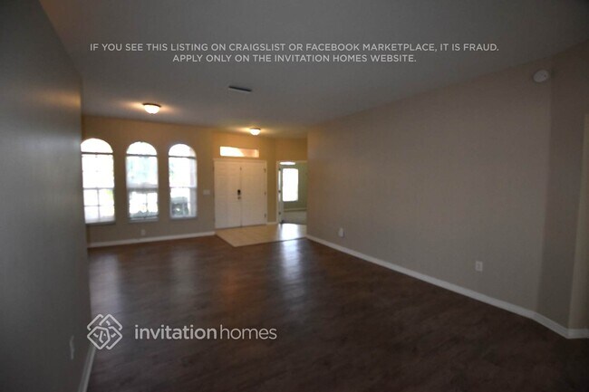 Foto del edificio - 1413 W River Ct